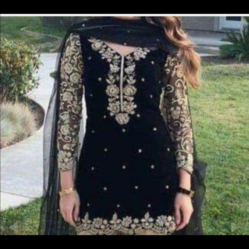 Extra Large Blue Shalwar Kameez Gold Pakistan Formal